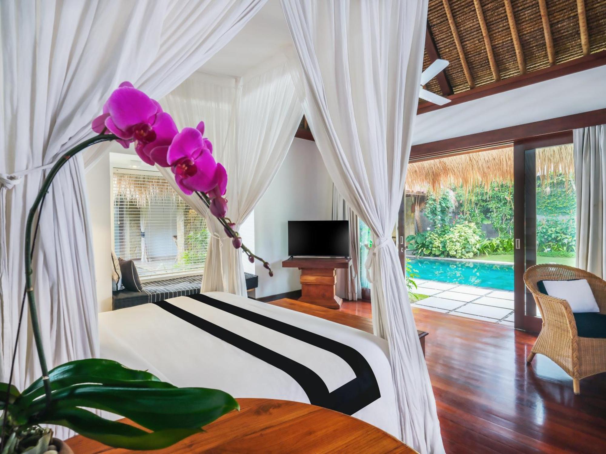 The One Boutique Villa Seminyak  Ngoại thất bức ảnh