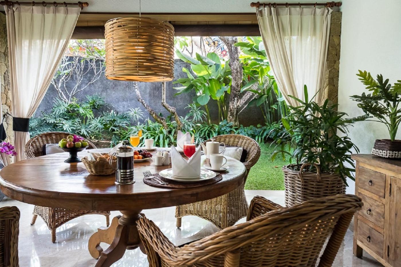 The One Boutique Villa Seminyak  Ngoại thất bức ảnh